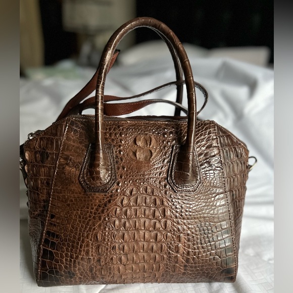 Handmade Leather Alligator Hand Bags - Picture 13 of 16